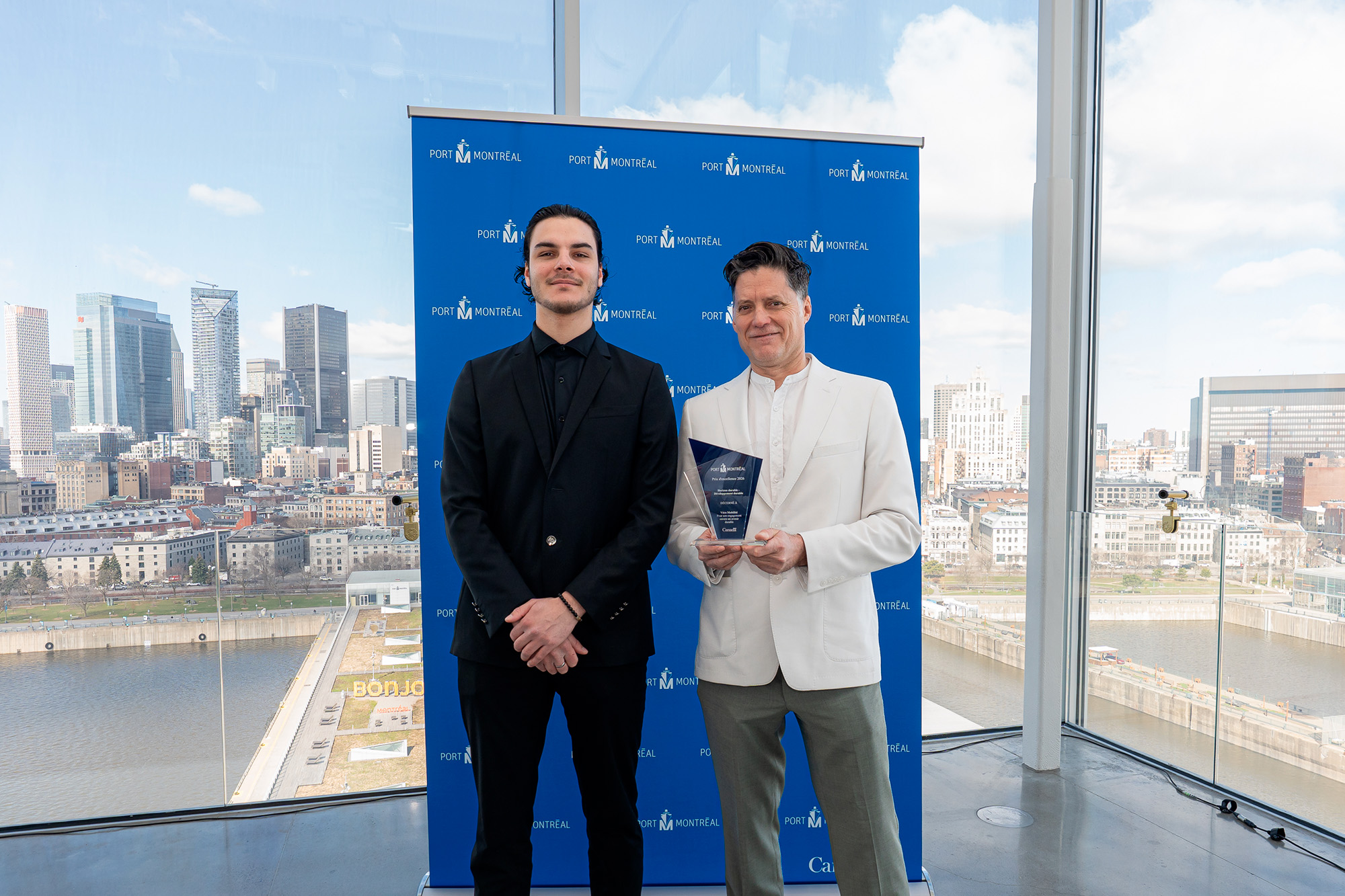 Veco Mobilité reçoit le prix Horizon durable du Port de Montréal