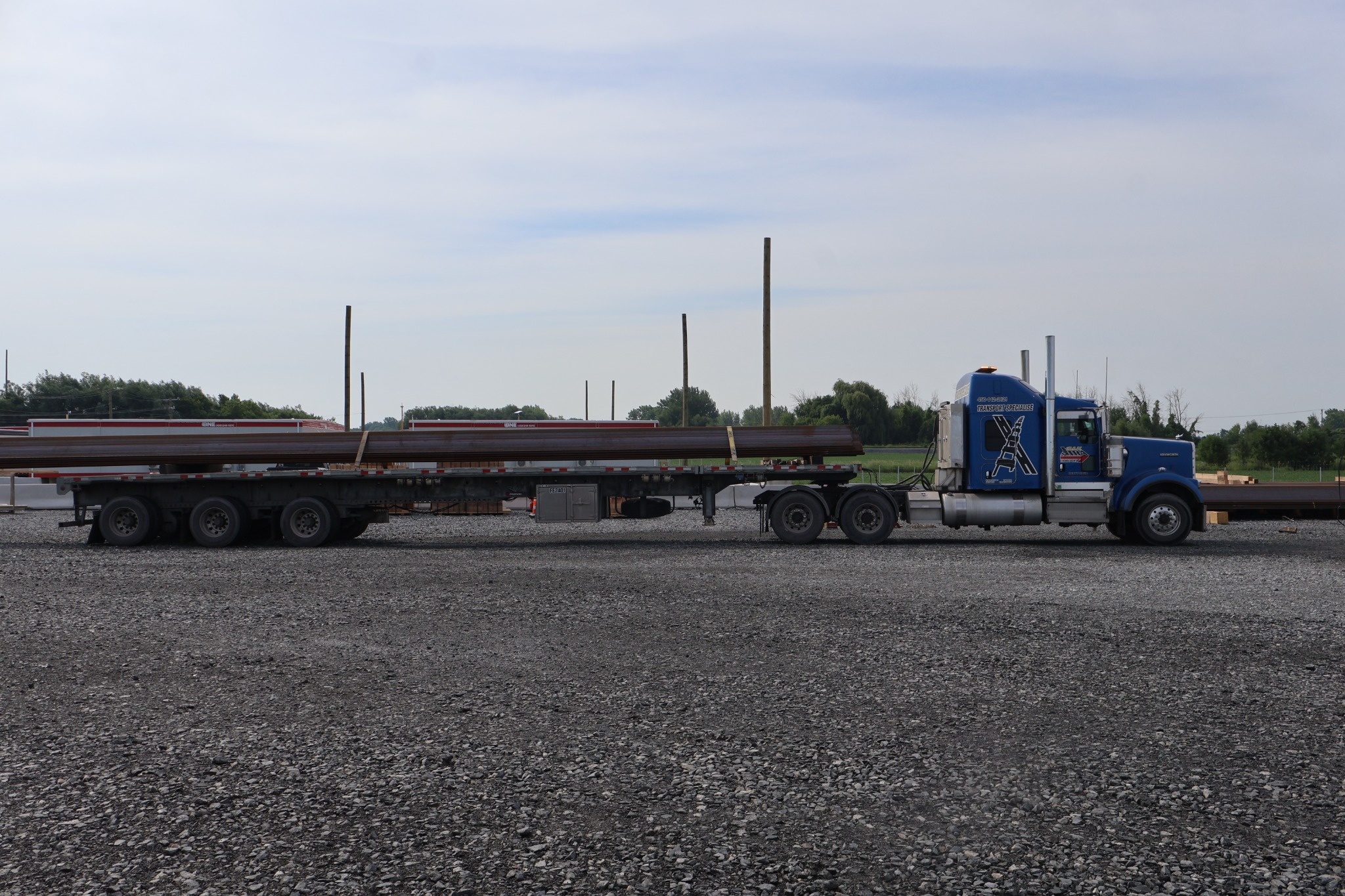 palplanche sur un camion