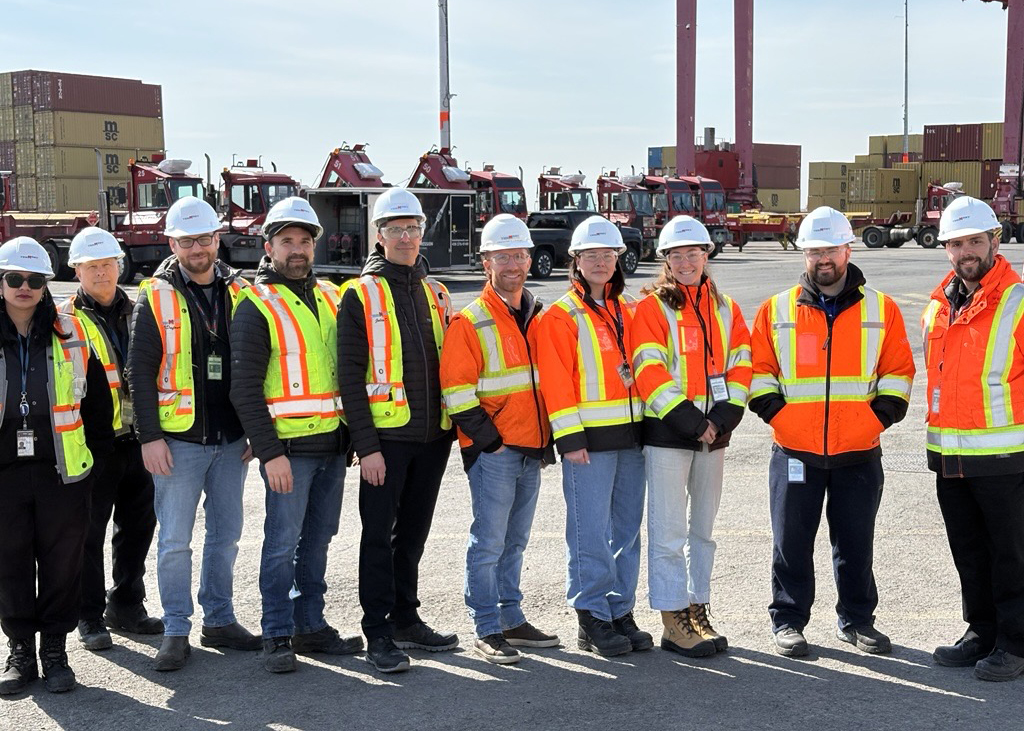 Employés de Termont sur le terminal